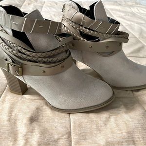 Tan Suede Buckle Bootie, size 7